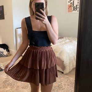 ruffled skirt vestique